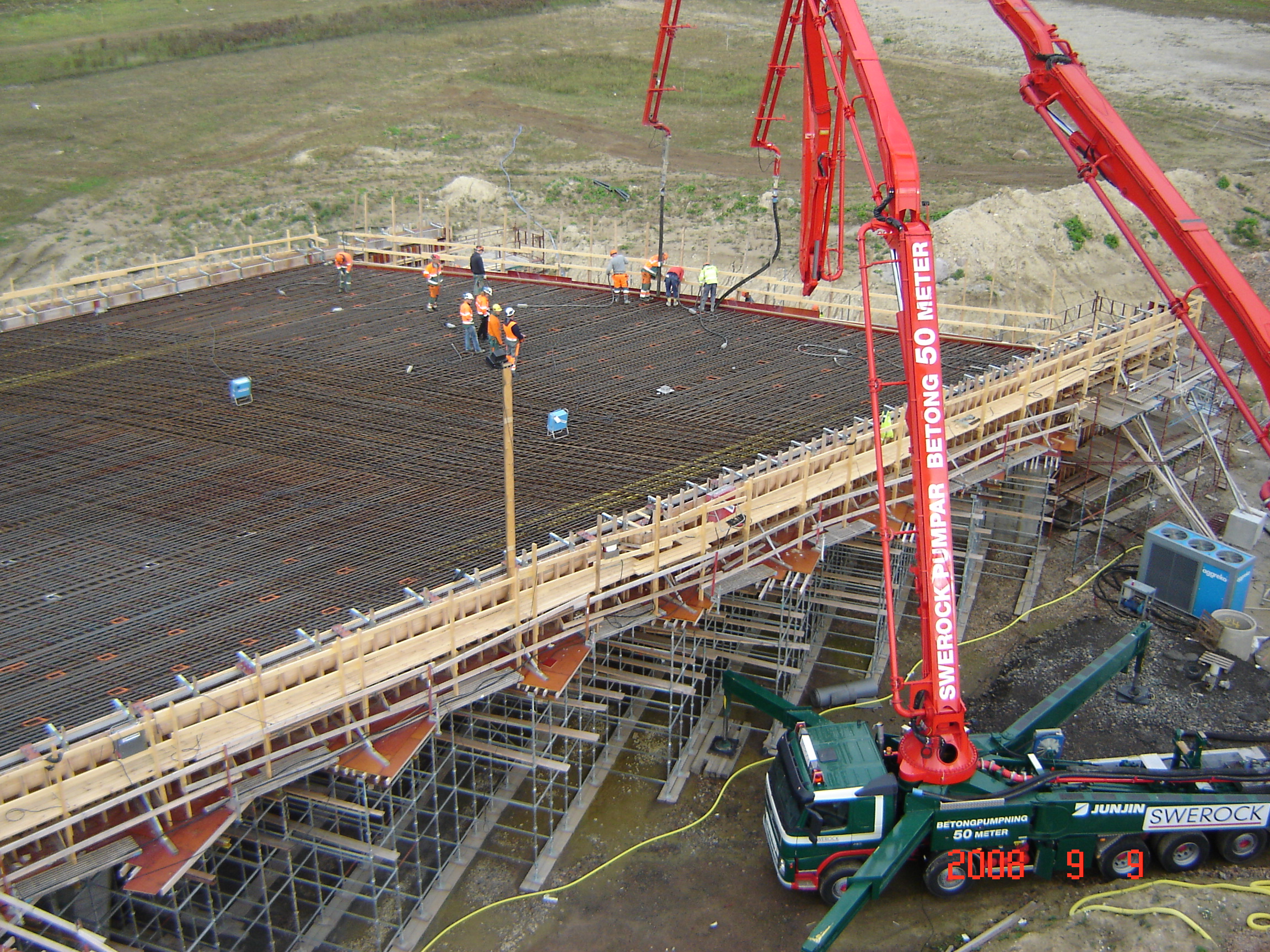 2015543121_editor_image.jpg